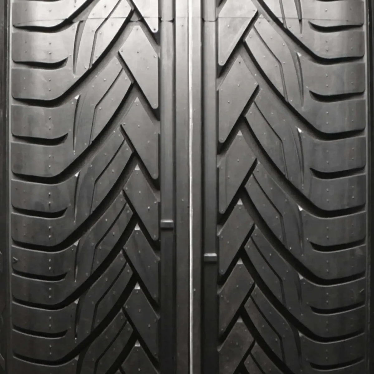 All Season 275/45R20 110V XL Passenger Tire W9262