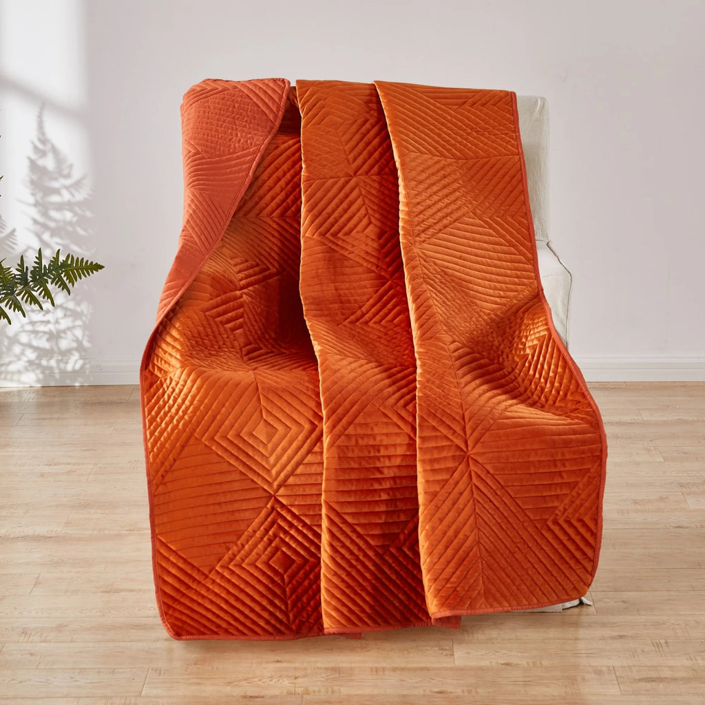 Riviera Velvet Quilted Throw Blanket Mauive Y8751