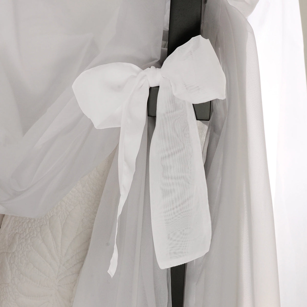 White Four-Poster Bed Canopy, 8 Count V3007