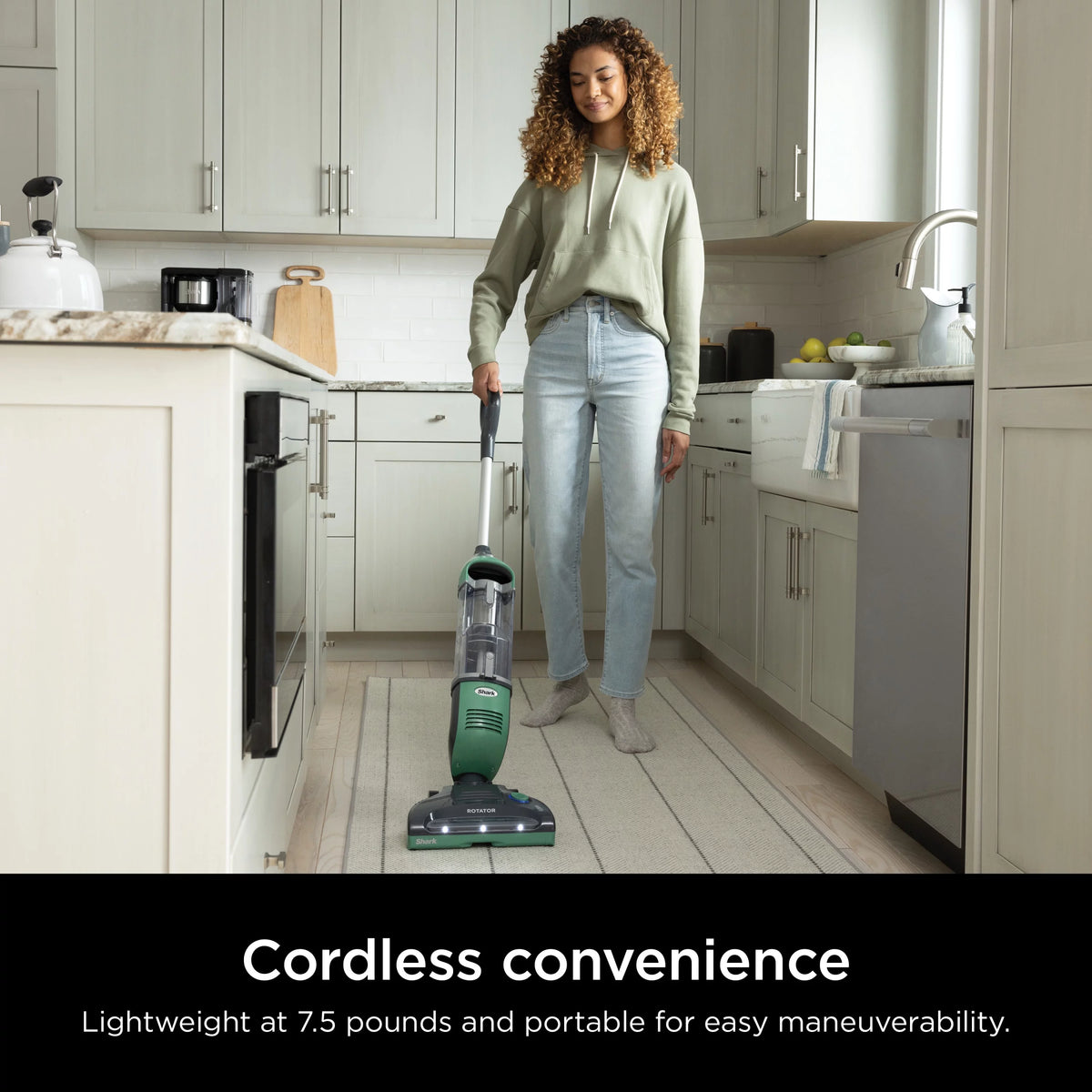 Cordless Vacuum with Charging Dock V58559
