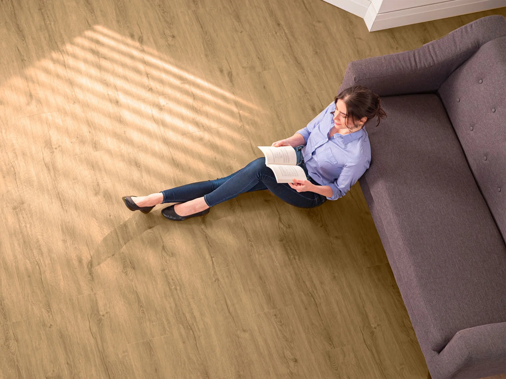 Natural Oak 5MM LVP Flooring 800 Sq ft P9793