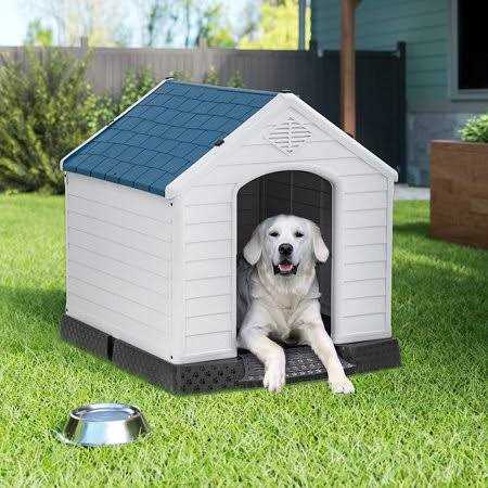 Large Plastic Insulated Dog House O80353