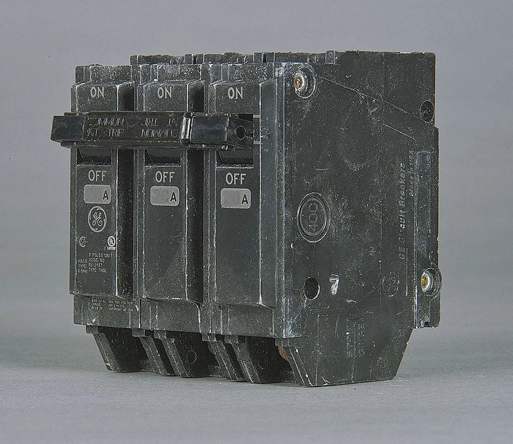 25A Plug In Circuit Breaker F325202