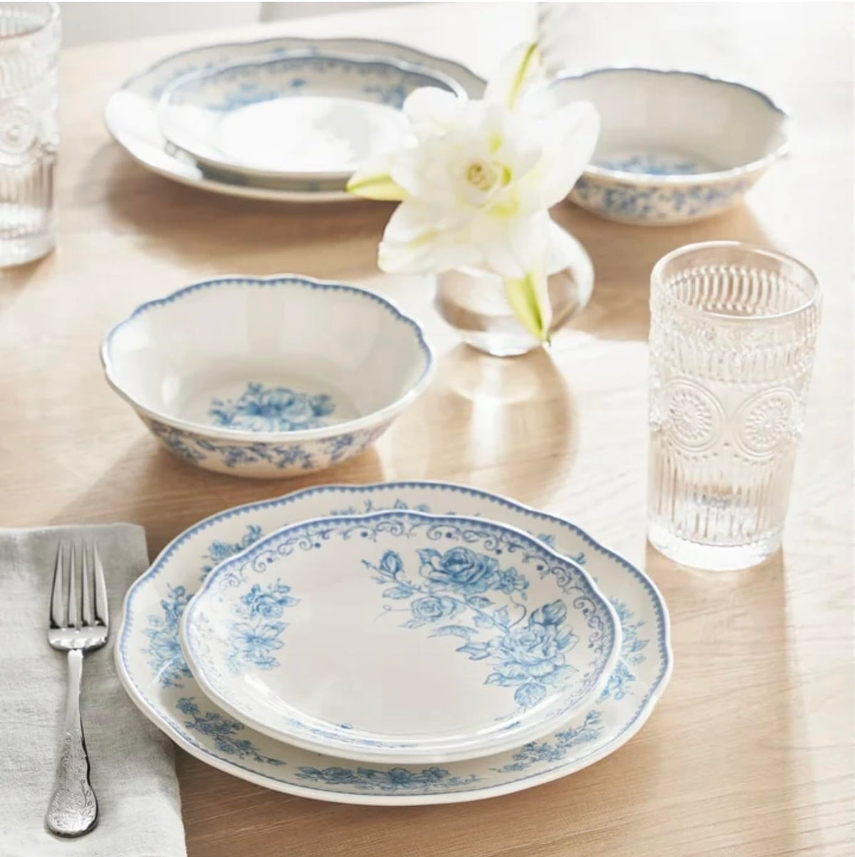 Blue 12-Piece Stoneware Dinnerware Set C354376