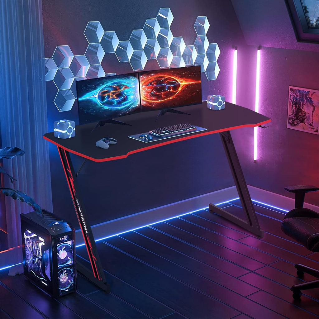 47 Inch Z Shaped Gaming Desk with Headphone Hook L335026