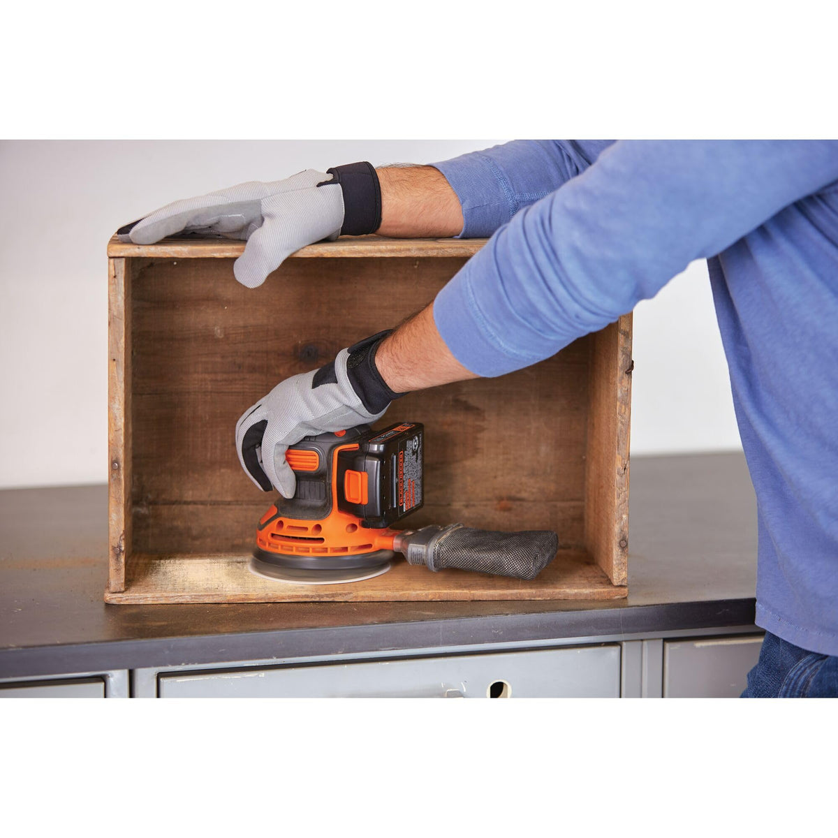 20V MAX Cordless Orbital Sander I8724