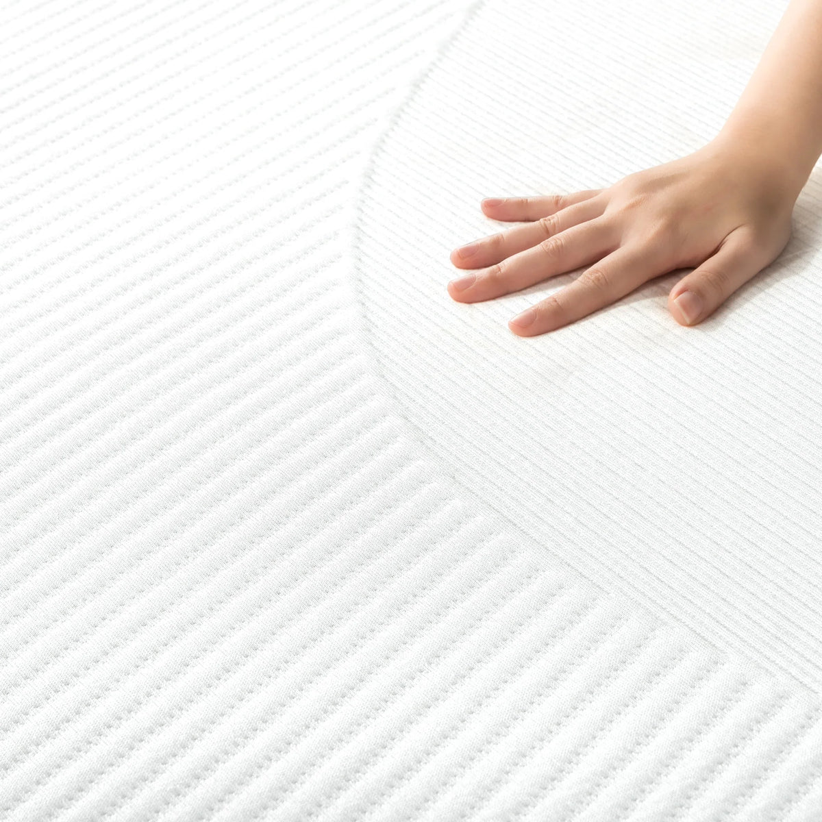 Queen Memory Foam Mattress C533