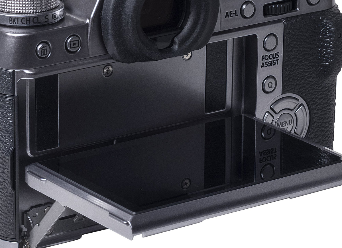 16MP Compact System Camera with 3.0-Inch LCD Body Only Silver F450