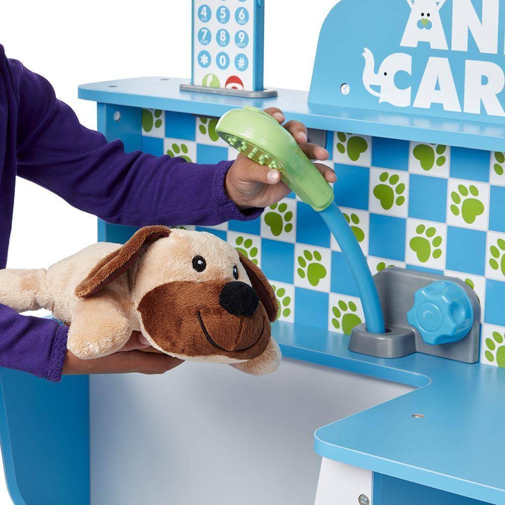 Animal Care Activity Center G55374