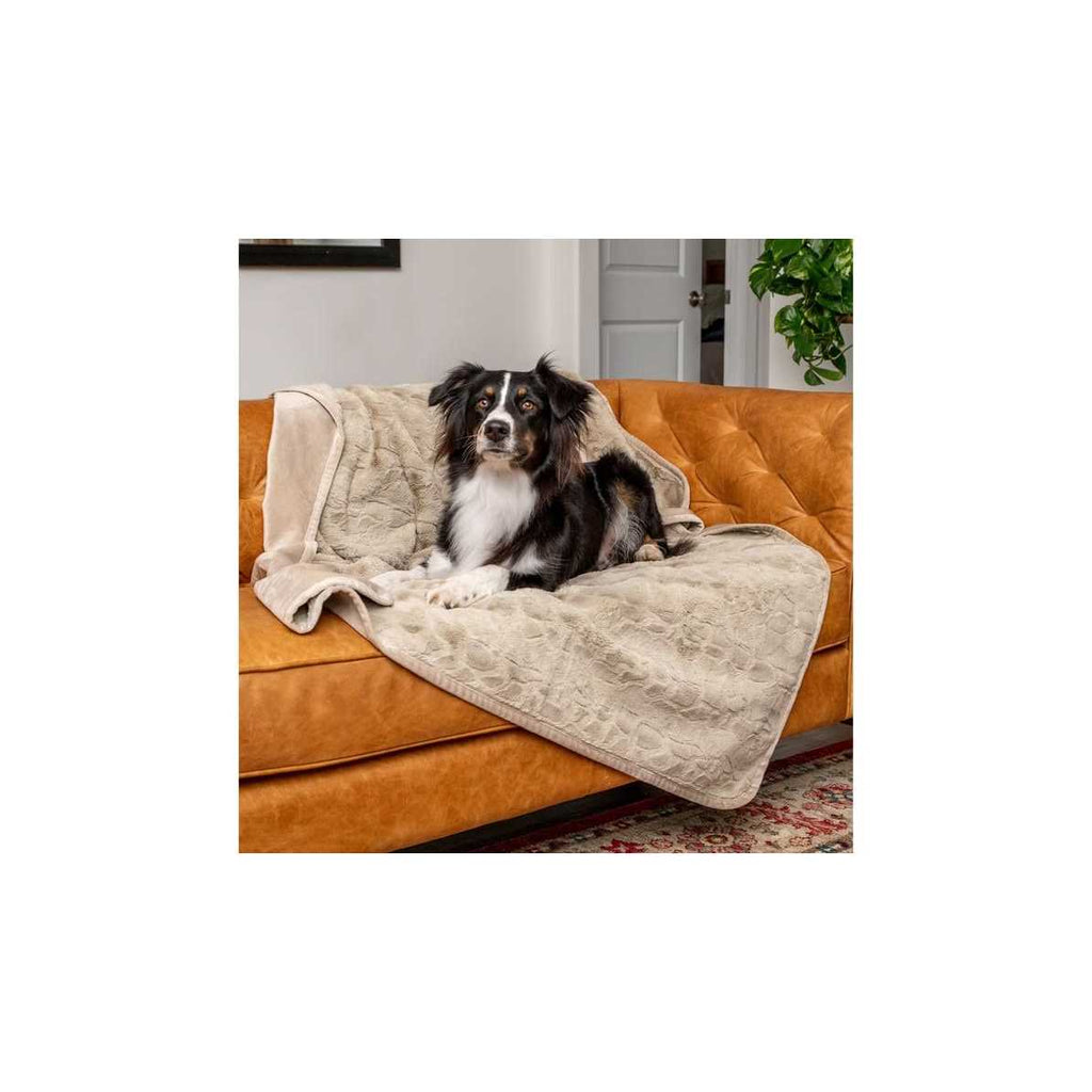 Water-Resistant Pet Blanket F925