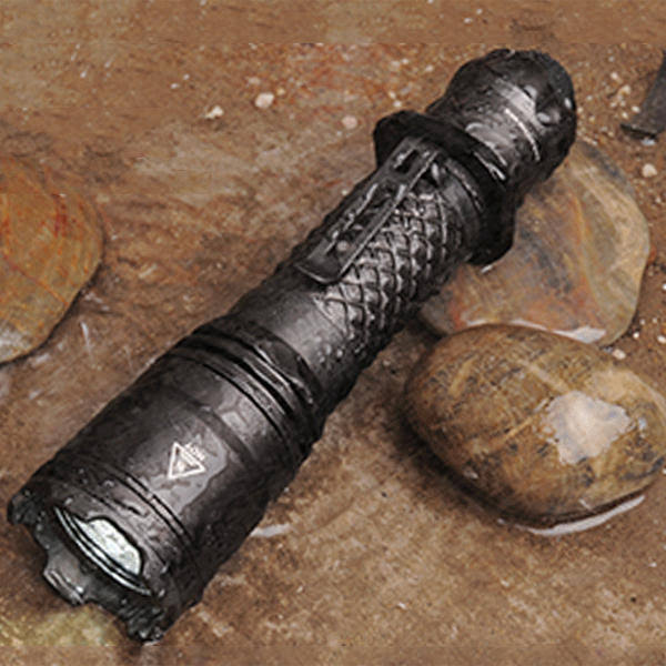 1100 Lumens LED Tactical Flashlight F358739