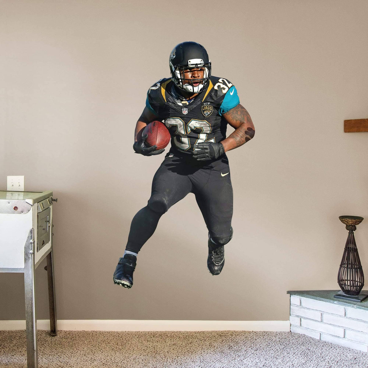 Removable Wall Decal Giant Athlete + 2 Wall Decals M19681