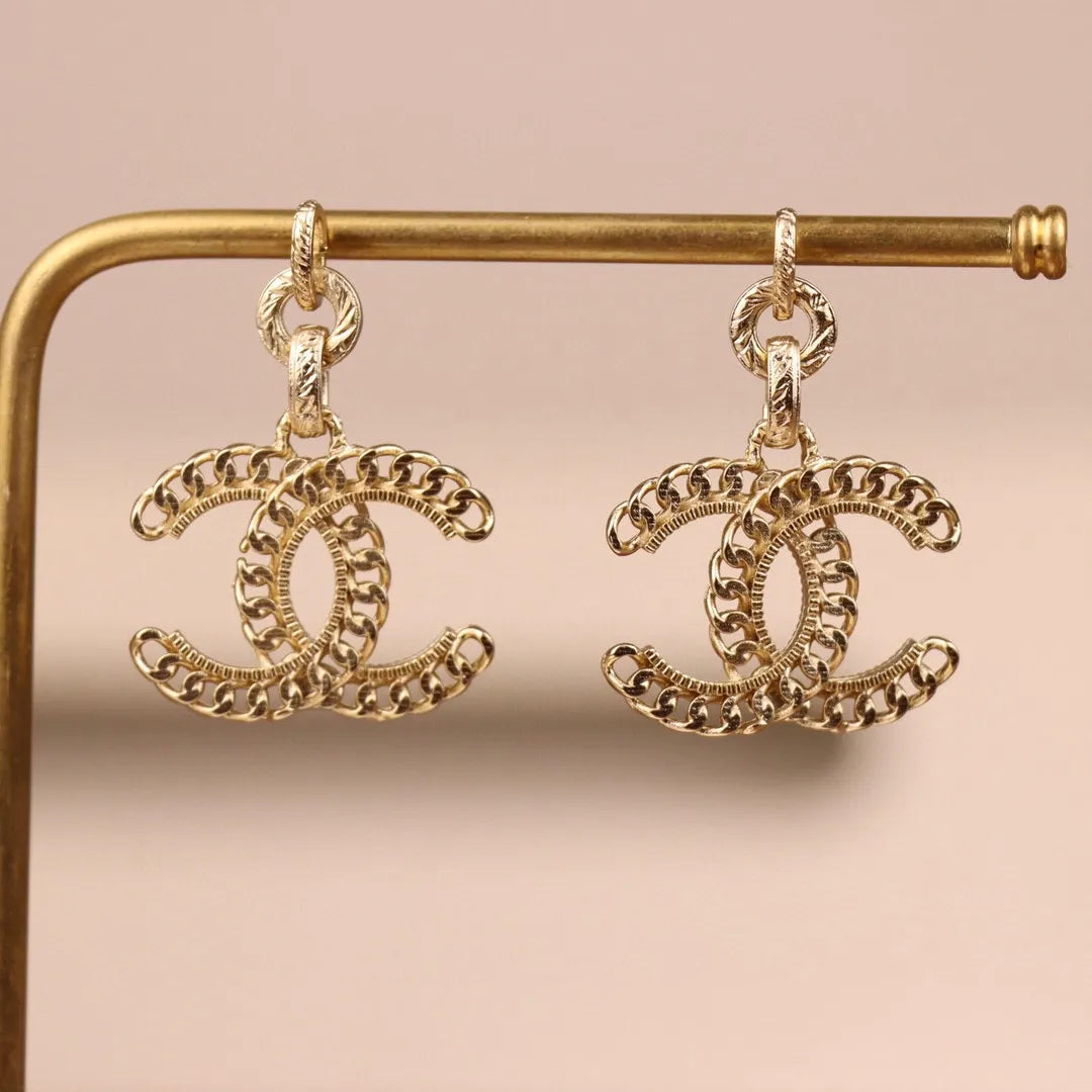 Earrings D308