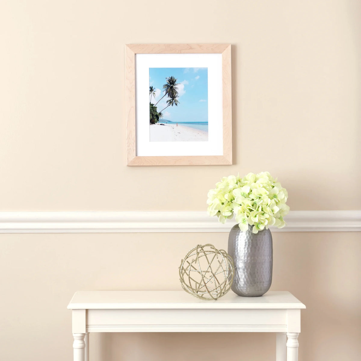 16x20 Inch Hard Maple Picture Frame with Plexi Glass C257