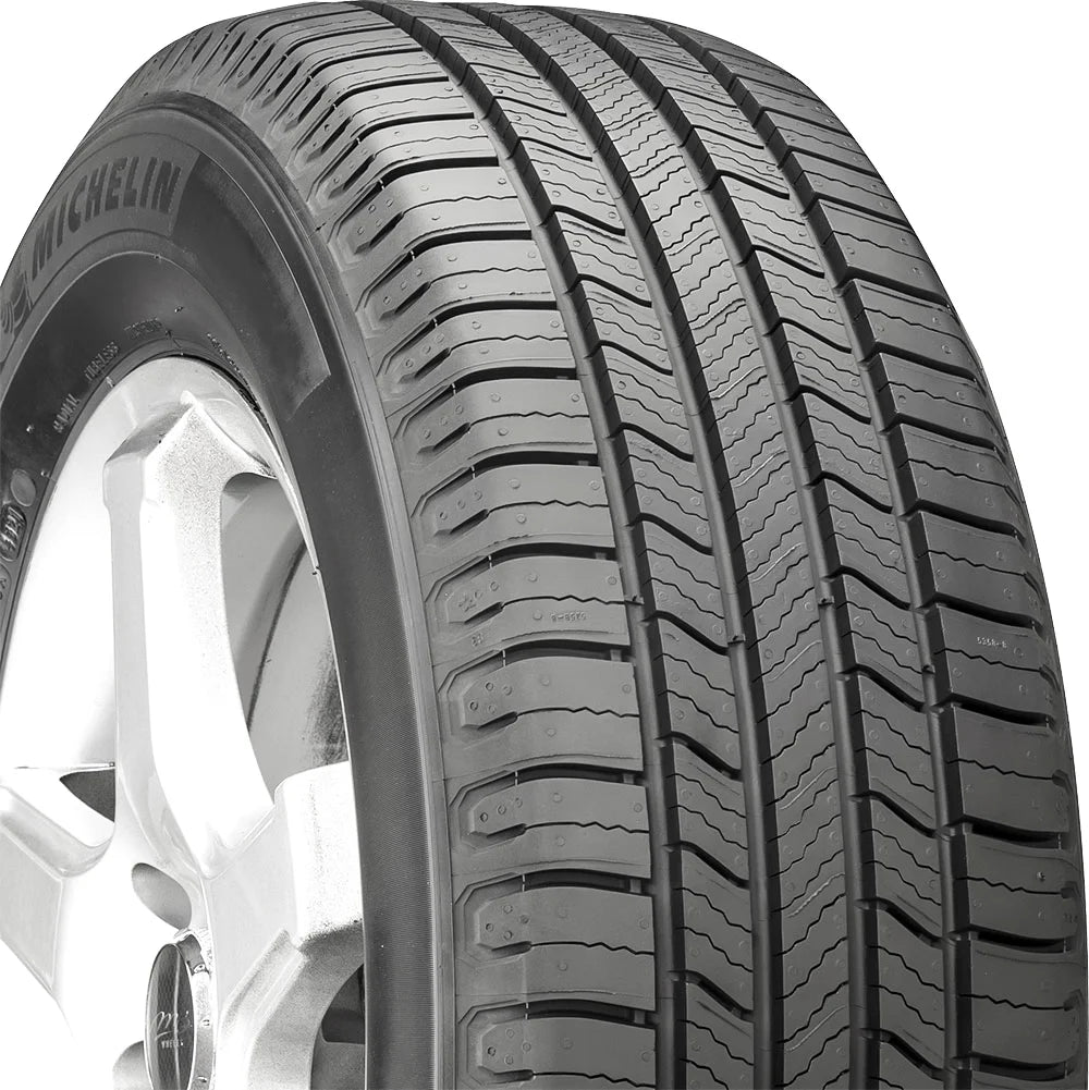 All-Season 205/55R16 91H Tire H6149