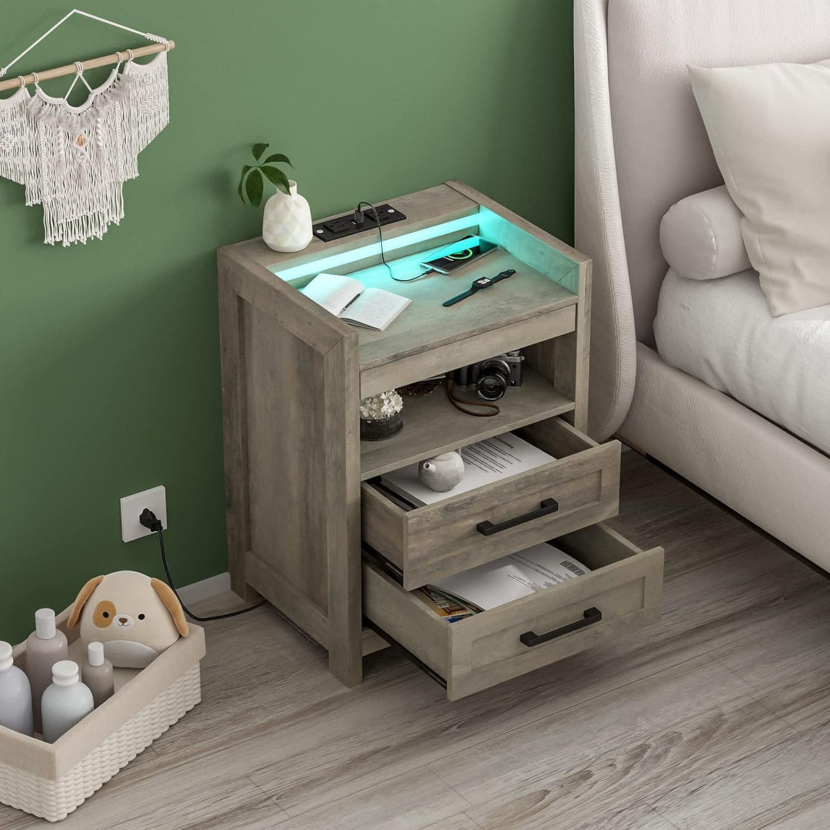 Grey Wood Nightstand with 2 Drawers and Pull-Out Shelf Q80514