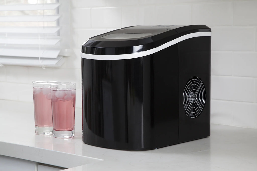 Black Portable Countertop Ice Maker D454